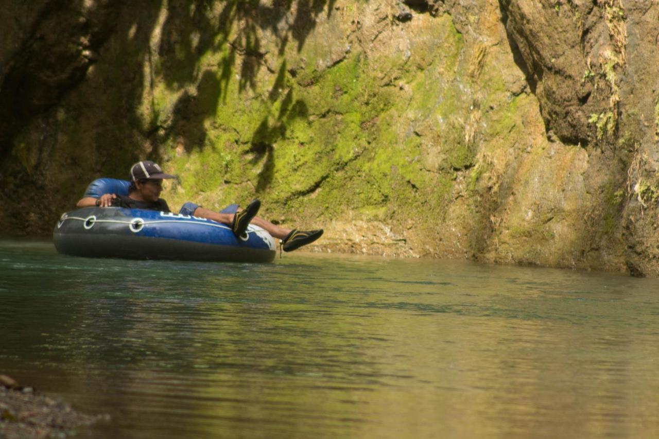 Rio Agujitas Eco Farm Hostel And Tours Drake Bay Luaran gambar